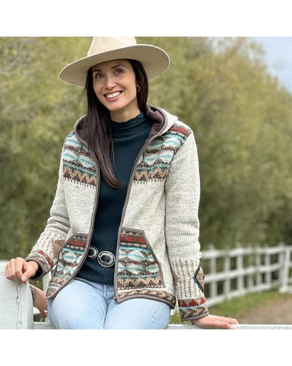 Lost Horizons Women's Dakotah Sweater (2026) - OATMEAL