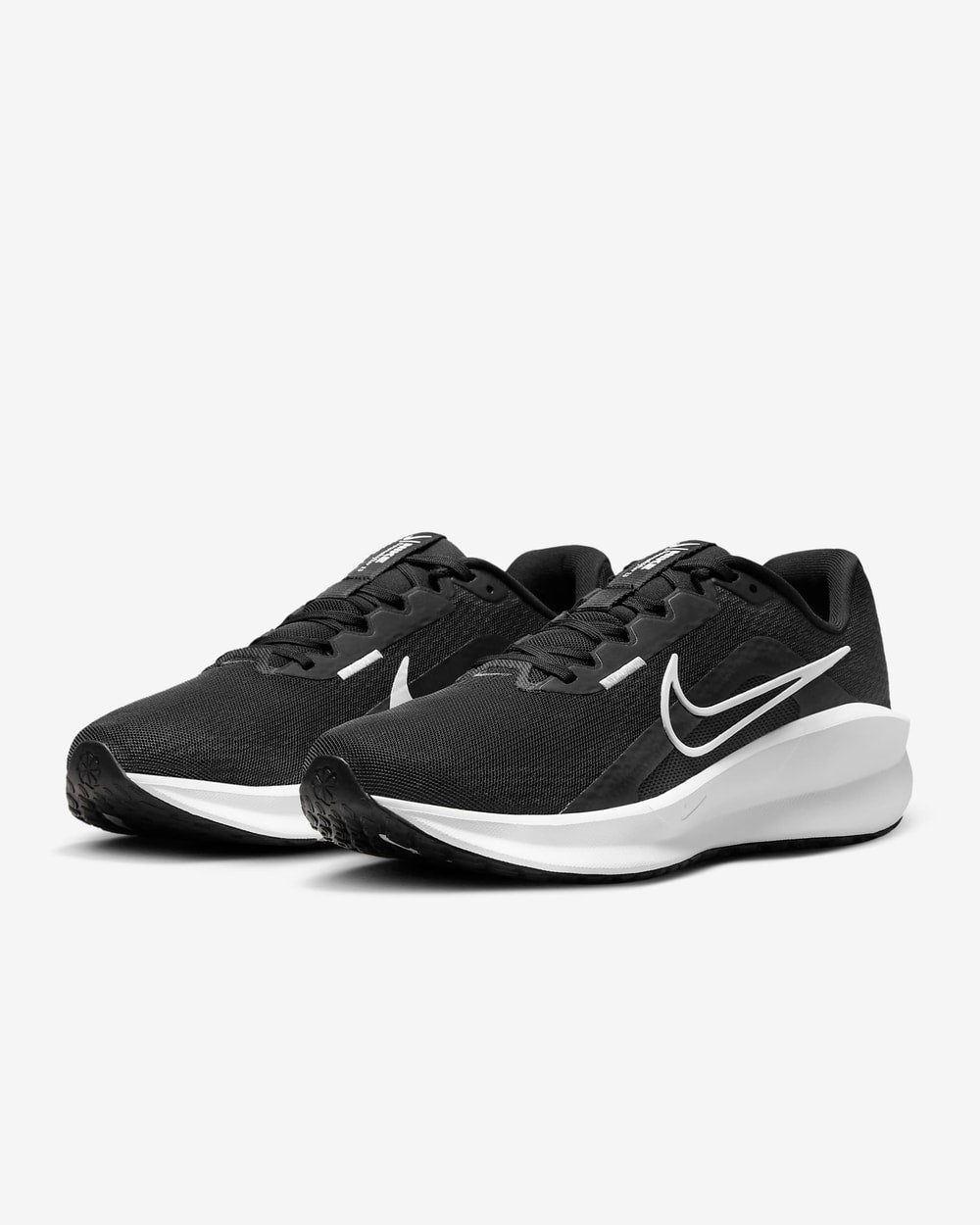 Nike Men's Downshifter 13 Runinng Shoes