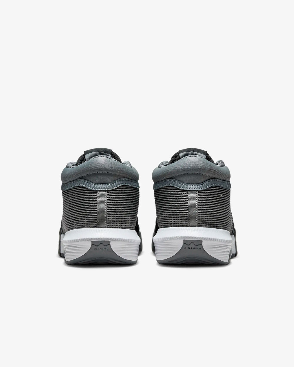 Nike Men's LeBron Witness 8 Basketball Shoes