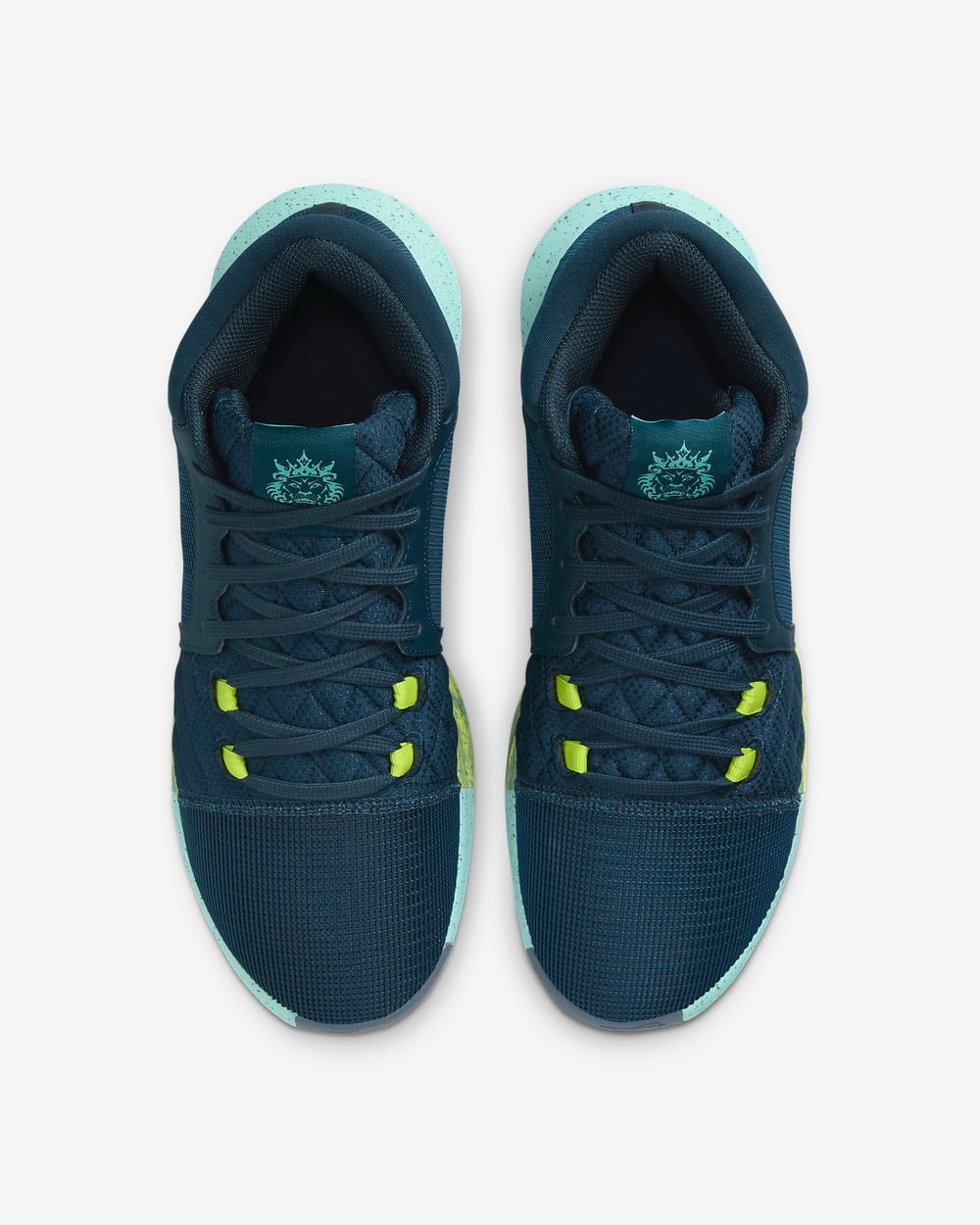 Nike Men's LeBron Witness 8 Basketball Shoes