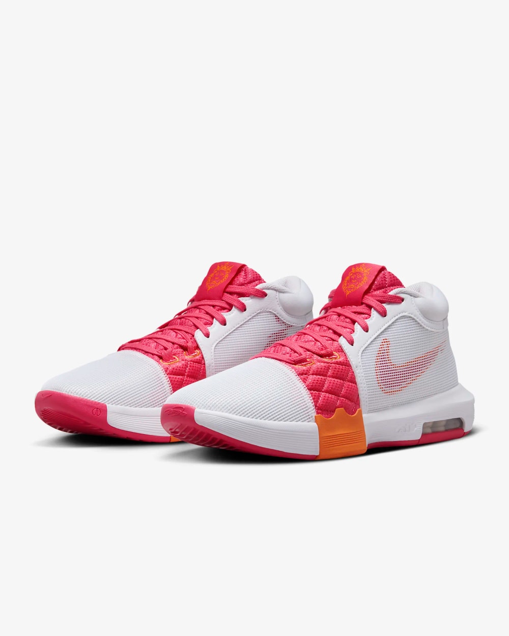 Nike Men's LeBron Witness 8 Basketball Shoes
