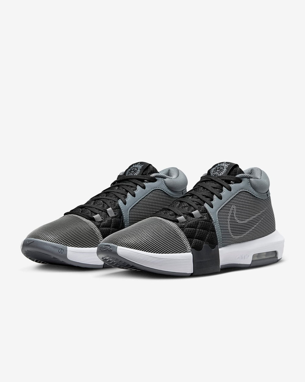 Nike Men's LeBron Witness 8 Basketball Shoes