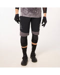 Oakley Men's Maven Scrub Short