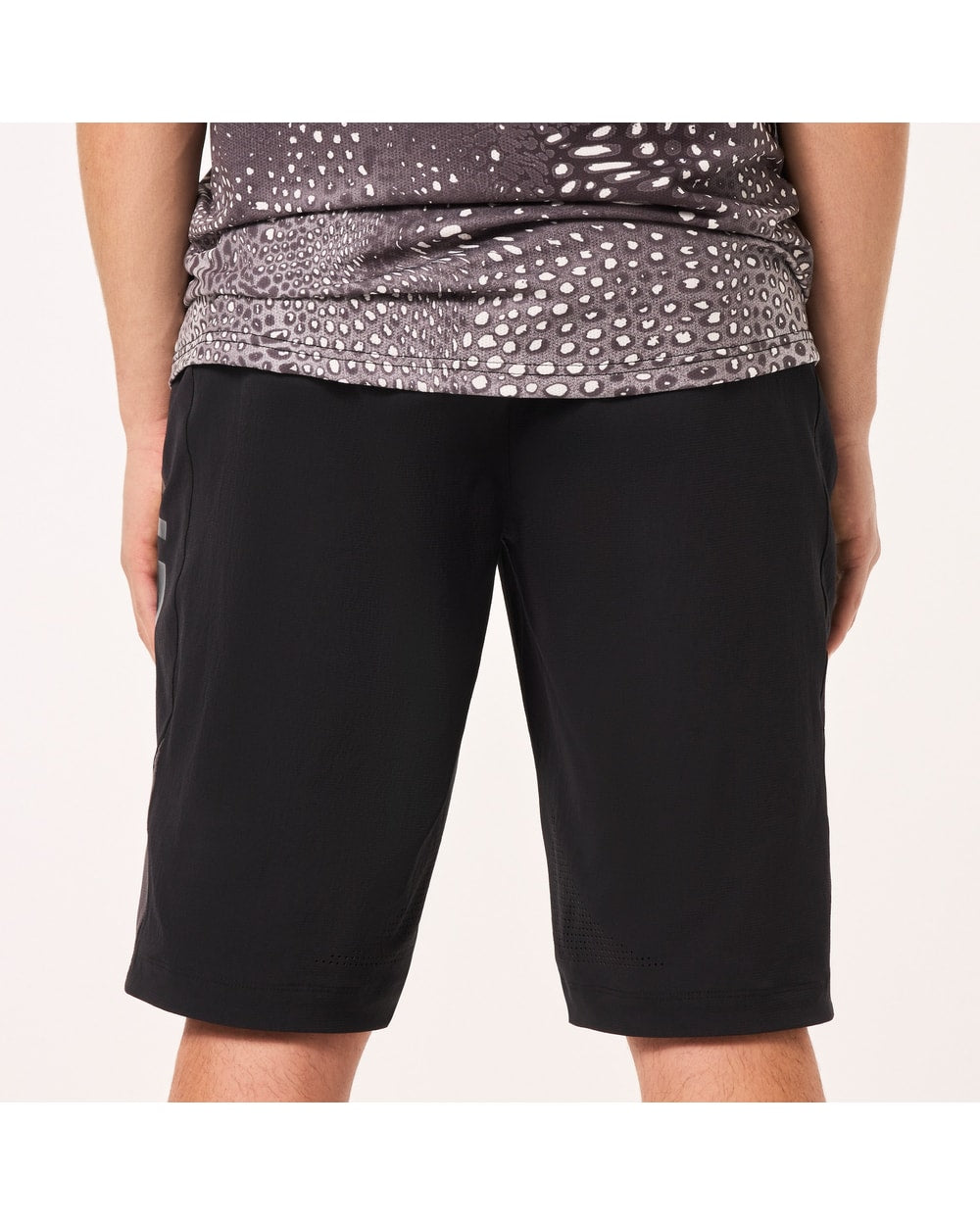Oakley Men's Maven Scrub Short