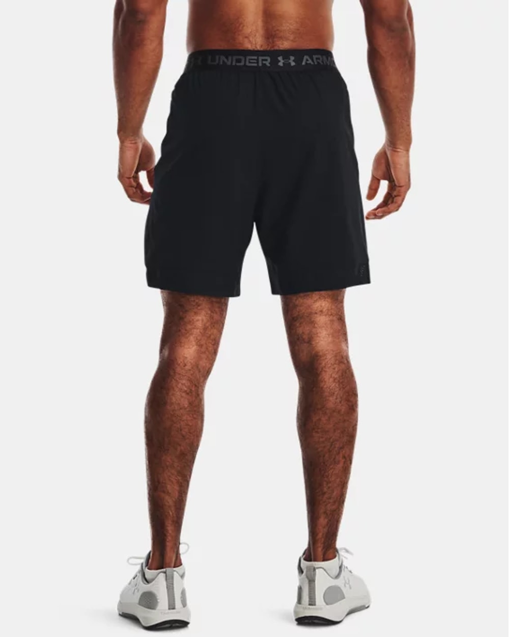 Under Armour Men's Vanish Woven 6" Shorts