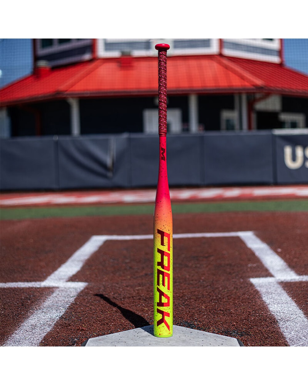 Miken 2025 Freak Balanced USSSA 1-Piece Slowpitch Bat
