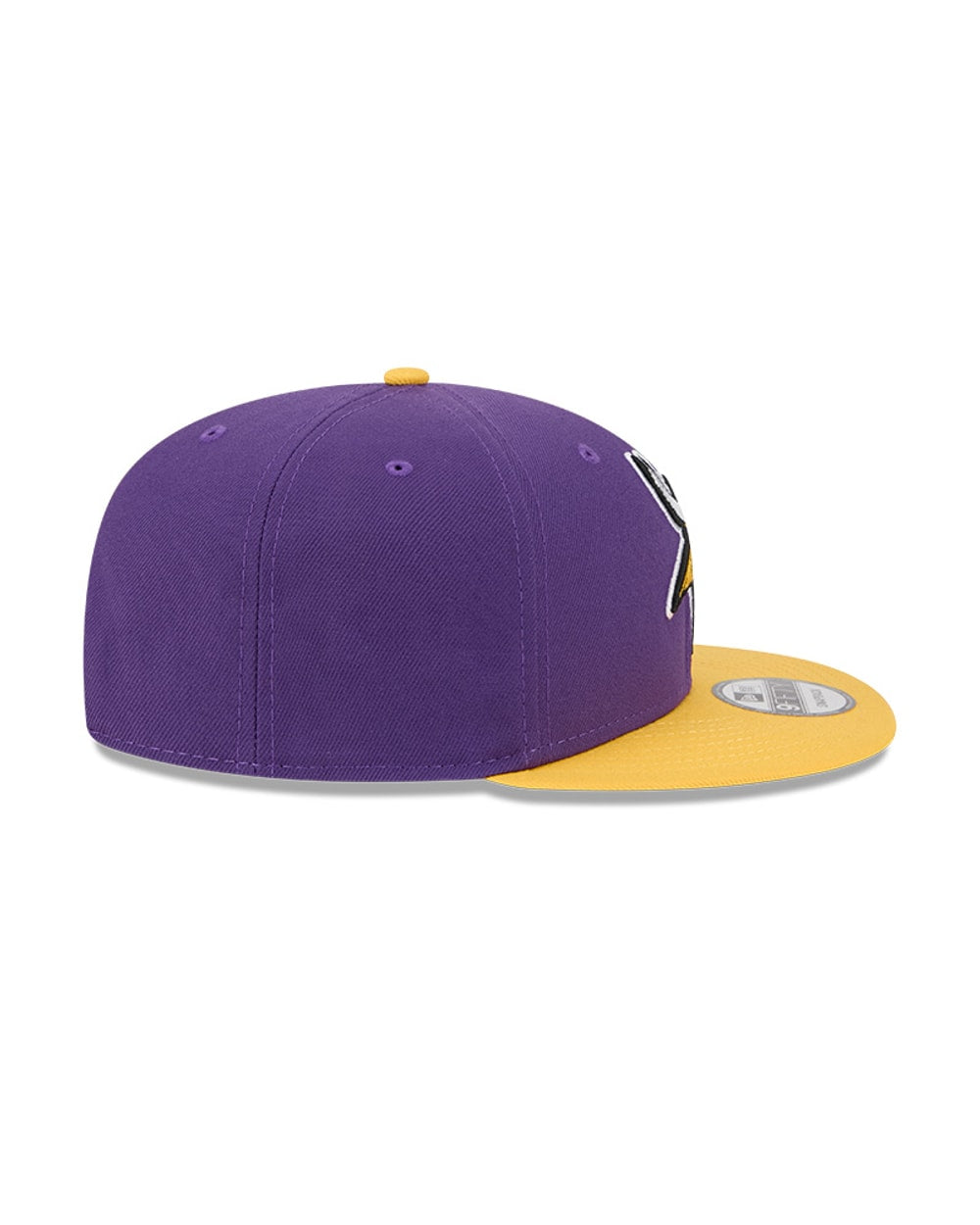 New Era Minnesota Vikings Two-Tone 9FIFTY Snapback Hat