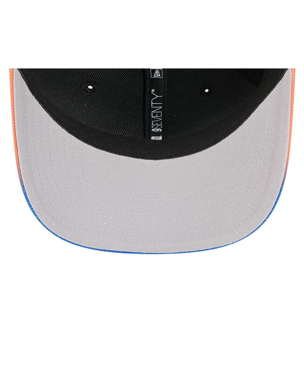New Era New York Knicks Statement Edition 9SEVENTY Stretch-Snap Hat