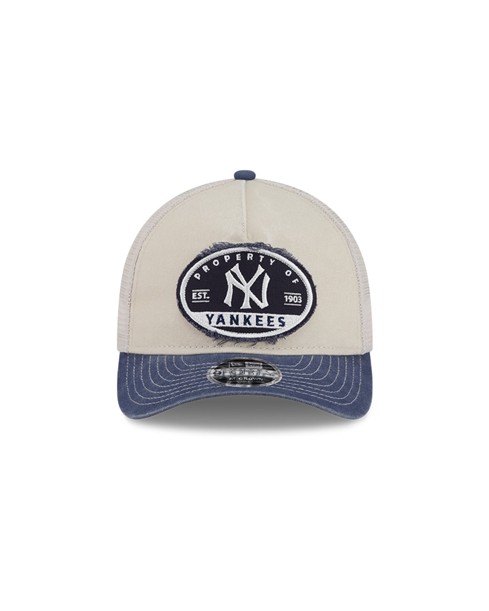 New Era New York Yankees Frayed M-Crown A-Frame 9FORTY Trucker Adjustable Hat