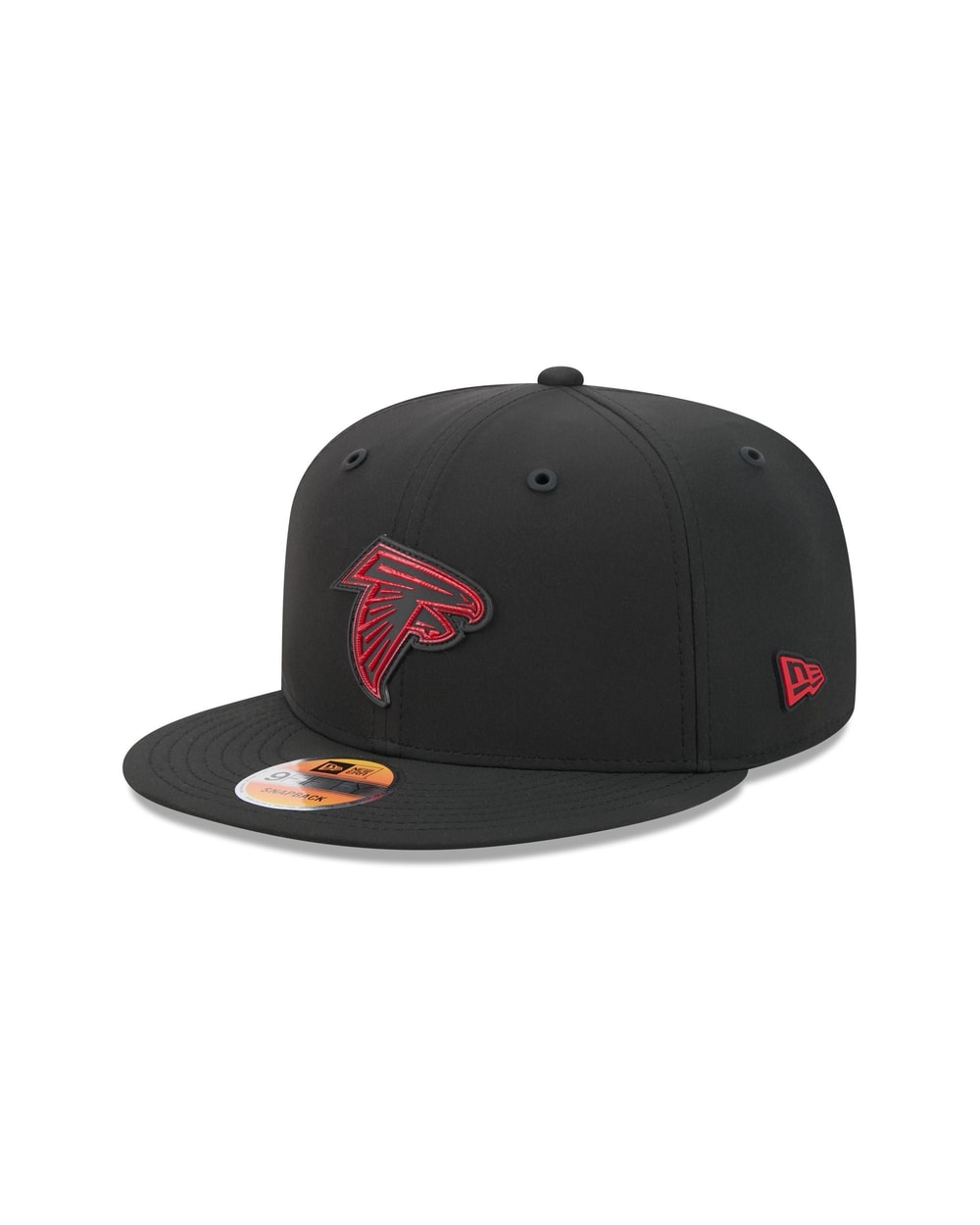 New Era Atlanta Falcons 2026 Sideline 9FIFTY Snapback Hat - three-quarter left