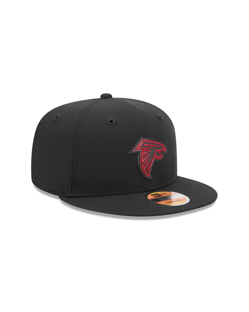 New Era Atlanta Falcons 2026 Sideline 9FIFTY Snapback Hat - three-quarter right