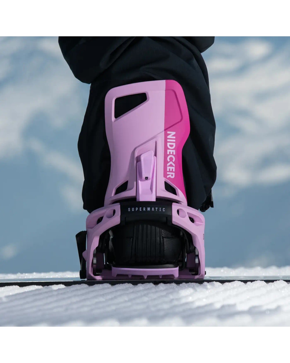 Nidecker Flow Supermatic OG Snowboard Binding - Milkshake, detail view