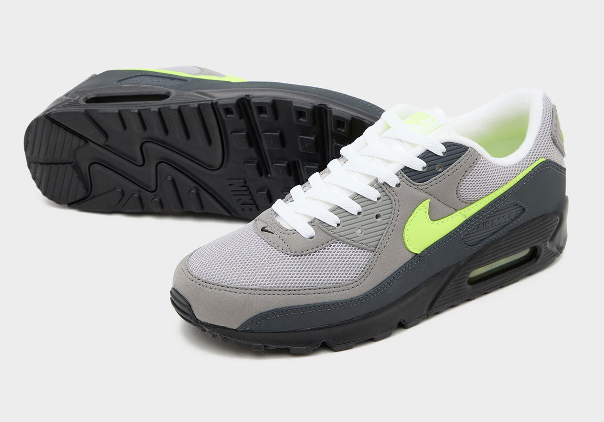 Nike Men's Air Max 90 Shoes