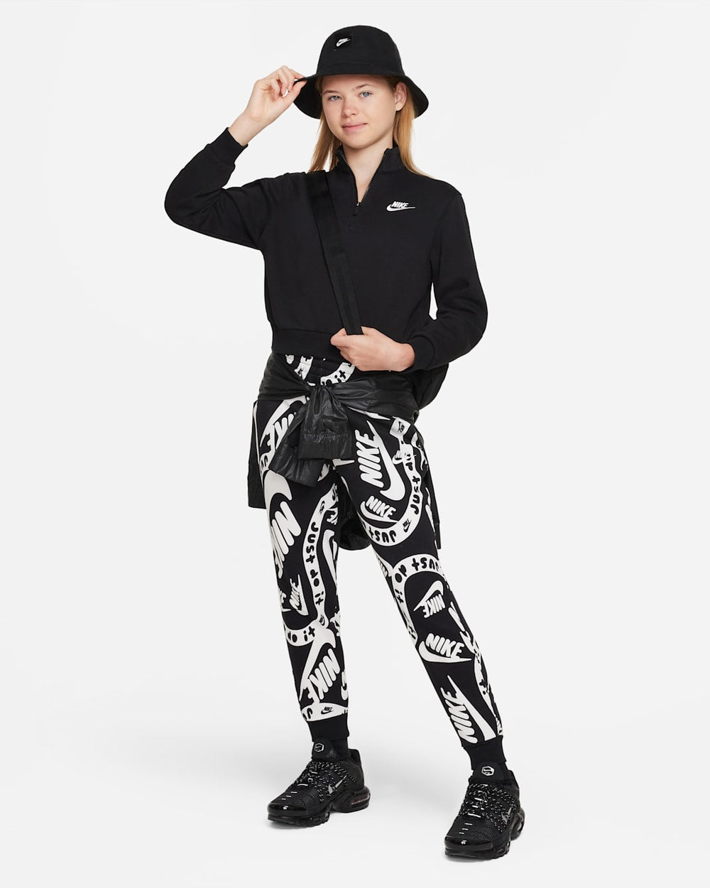 Nike Big Kids' (Girls') Sportswear Club Fleece 1/2-Zip Long-Sleeve Top