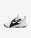 Nike Big Kids' Team Hustle D 12 Basketball Shoes
