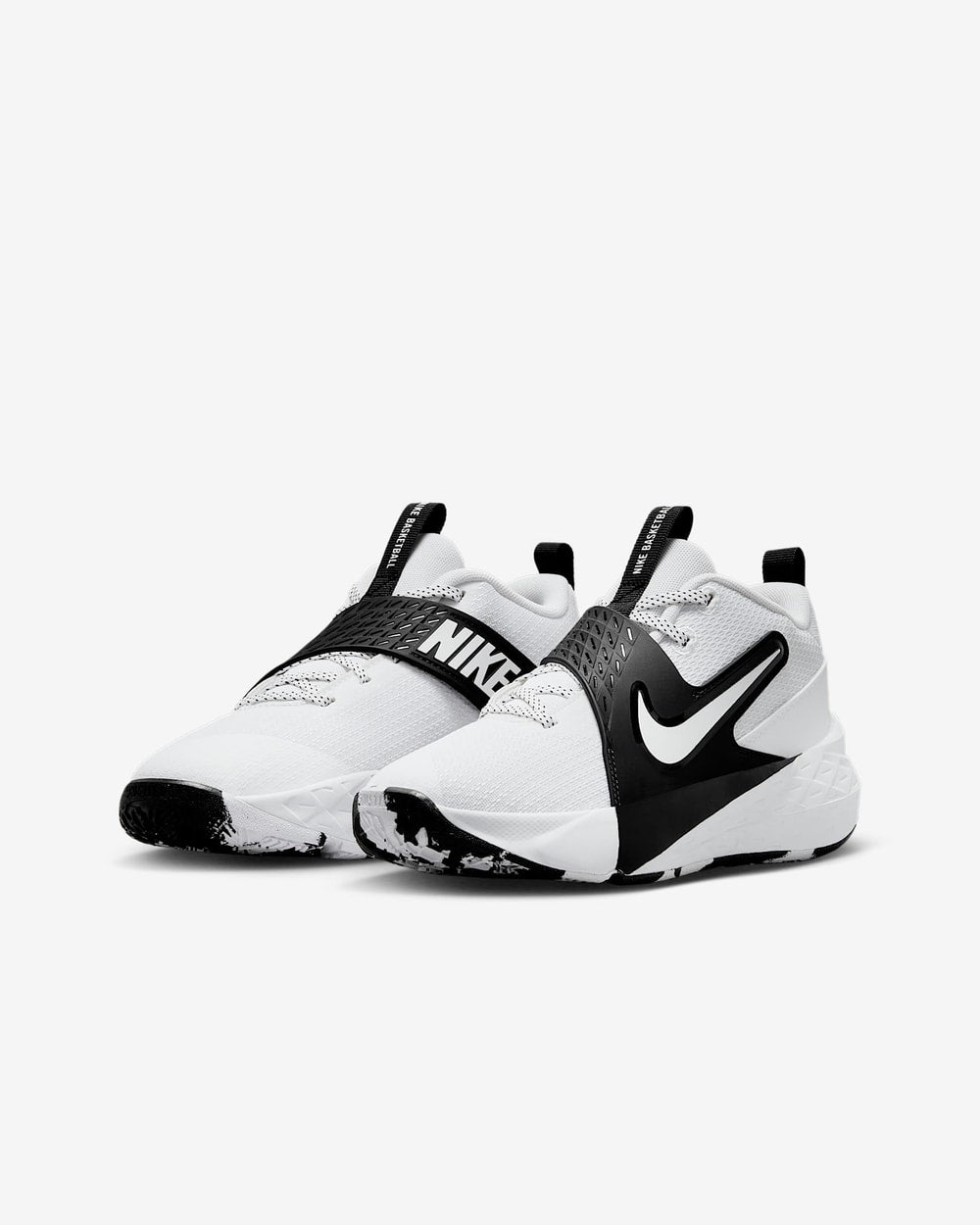 Nike Big Kids' Team Hustle D 12 Basketball Shoes