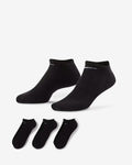 Nike Everyday Cushioned Training No-Show Socks - 3 Pack