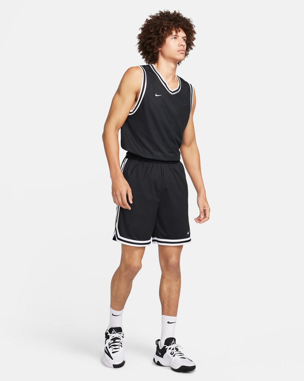 Nike Men's Dri-FIT DNA 8" Solid Basketball Shorts