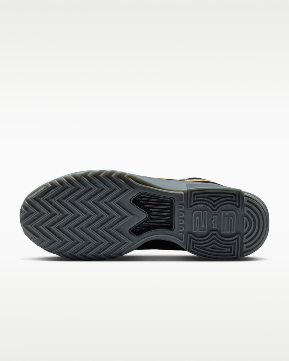 Nike Men's LeBron Witness 9 Basketball Shoes