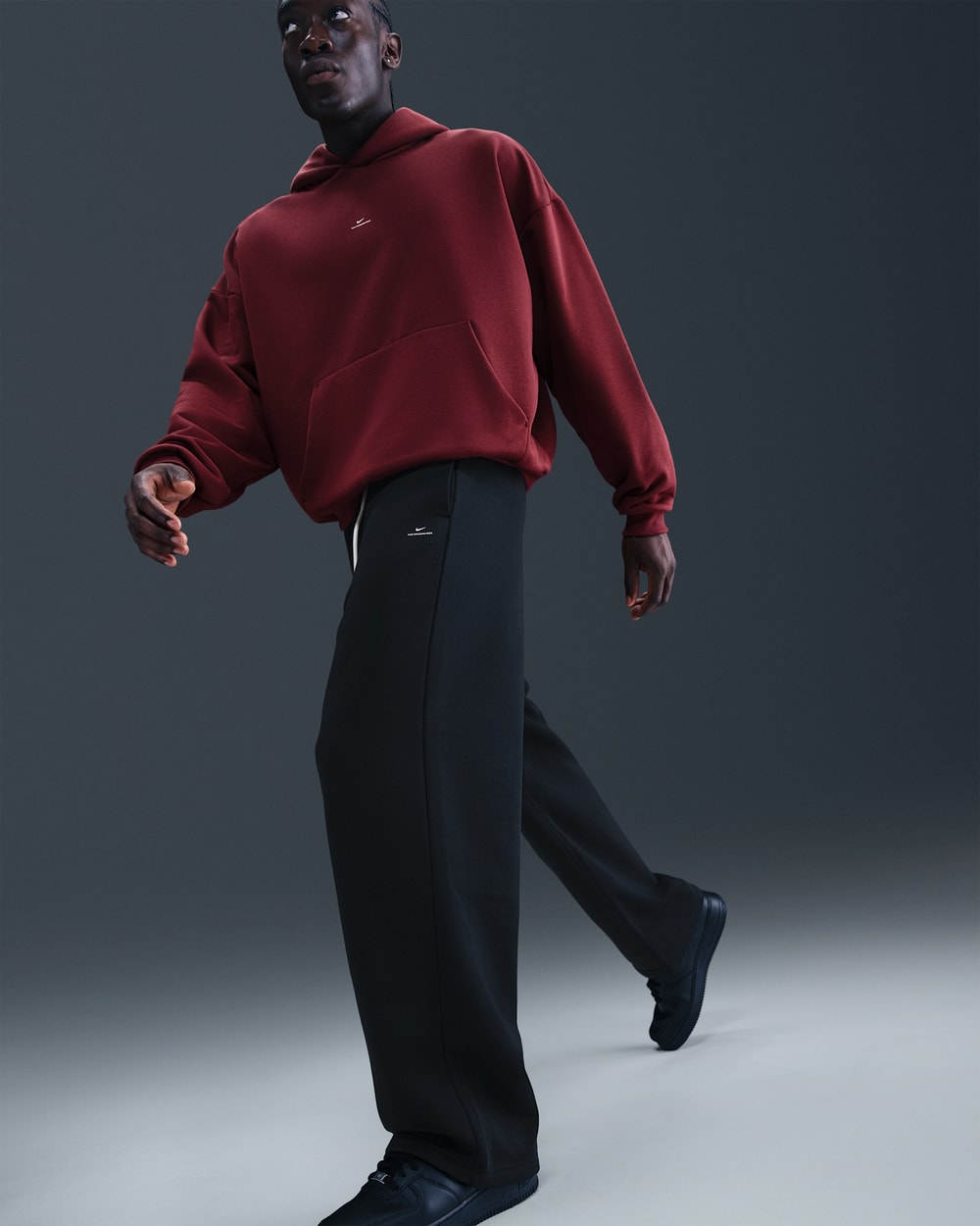 Nike Men's Standard Issue Therma-FIT Brushed Open-Hem Pants