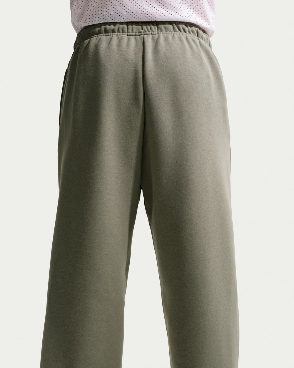 Nike Men's Standard Issue Therma-FIT Brushed Open-Hem Pants