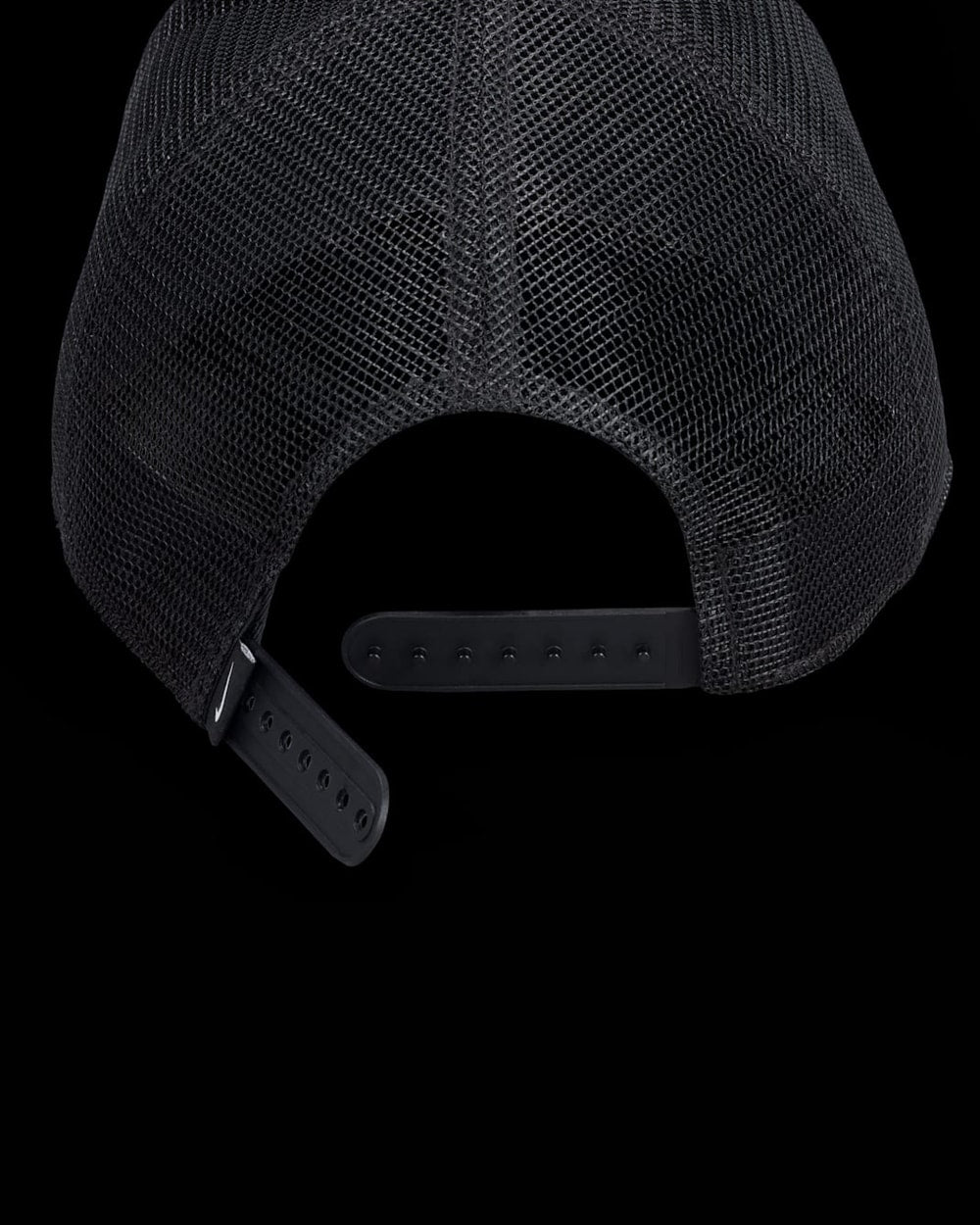 Nike Rise Structured Trucker Cap