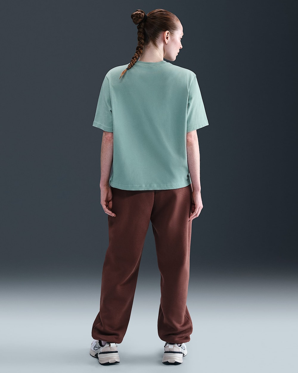 Nike Women's Sportswear Essential Boxy T-Shirt