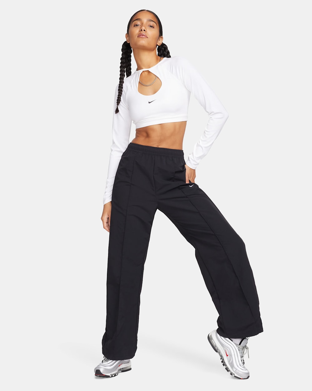 Nike Women's Sportswear Everything Wovens Mid-Rise Open-Hem Pants