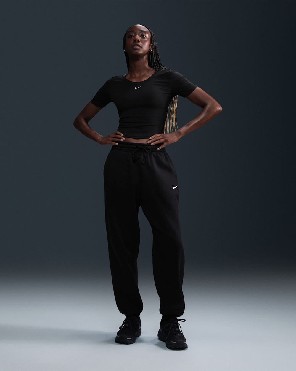 Nike Women's Sportswear Phoenix Fleece High-Waisted Oversized Sweatpants