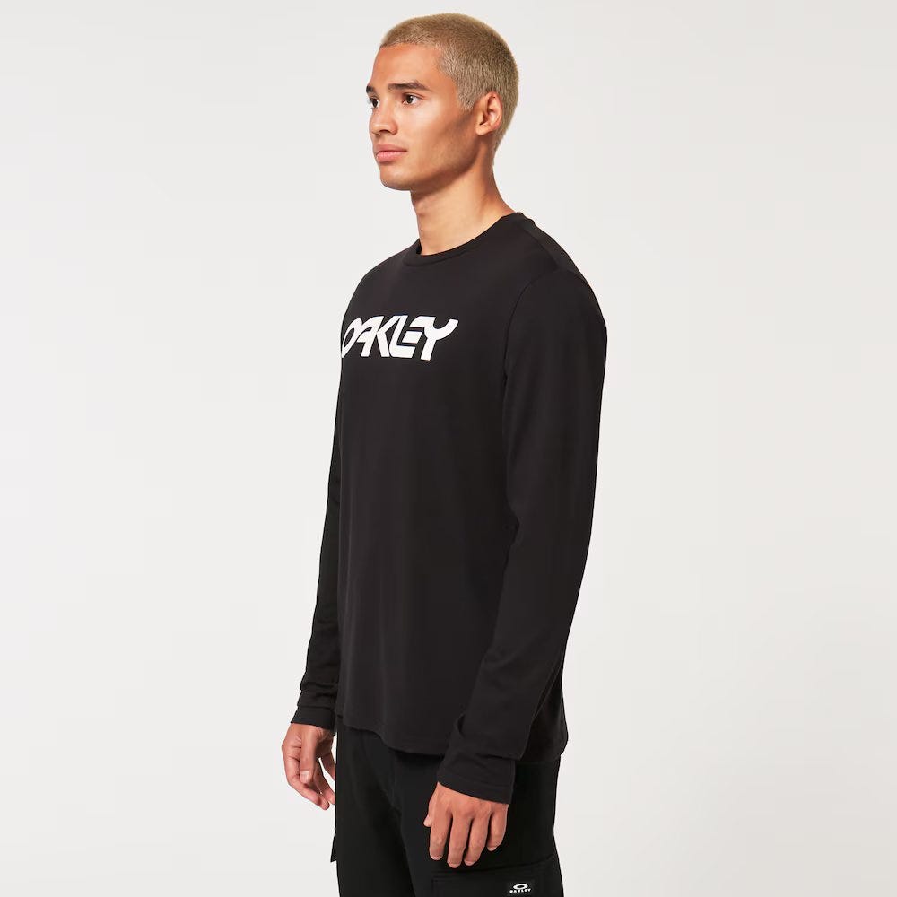 Oakley Mark II Long Sleeve Tee 2.0 - Black/White - side
