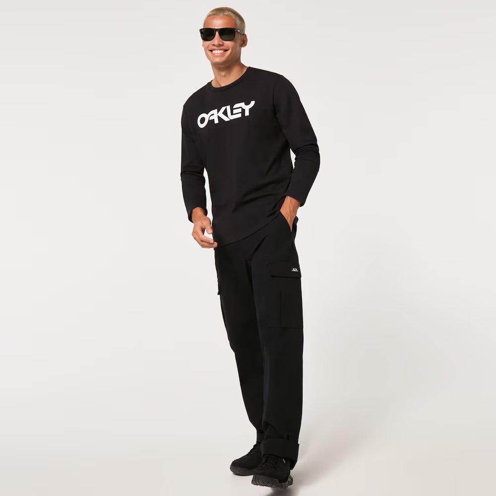 Oakley Mark II Long Sleeve Tee 2.0 - Black/White - full length