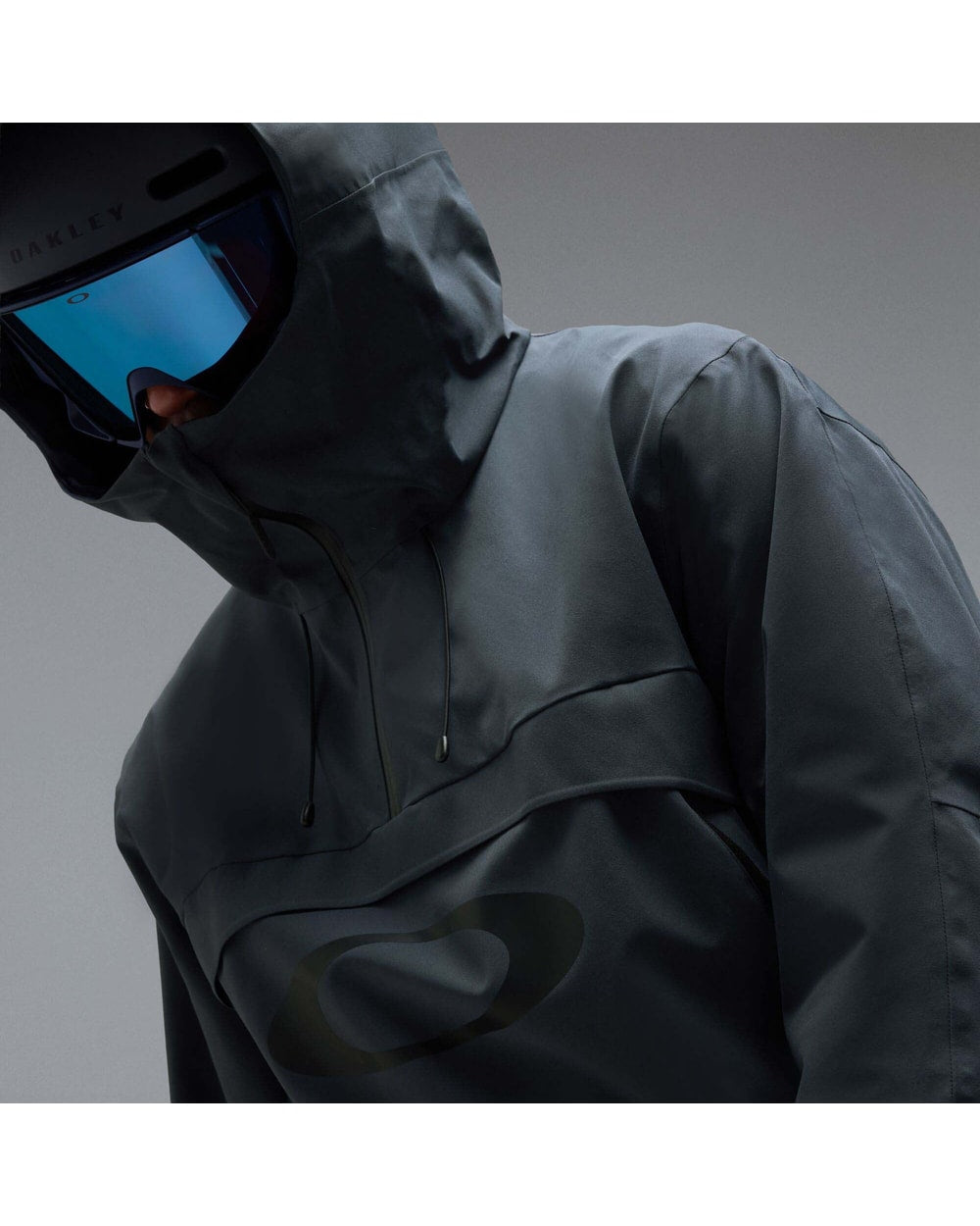Oakley Men's Timberline Shell Anorak - Graphite, chest detail