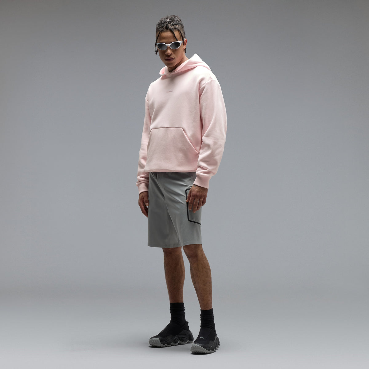 Oakley Soho Gen Hoodie - FADED PINK, full-length on-model view