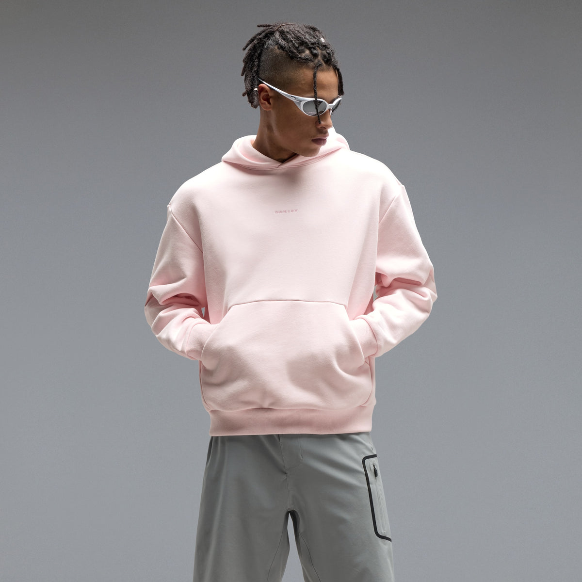 Oakley Soho Gen Hoodie - FADED PINK, front on-model view
