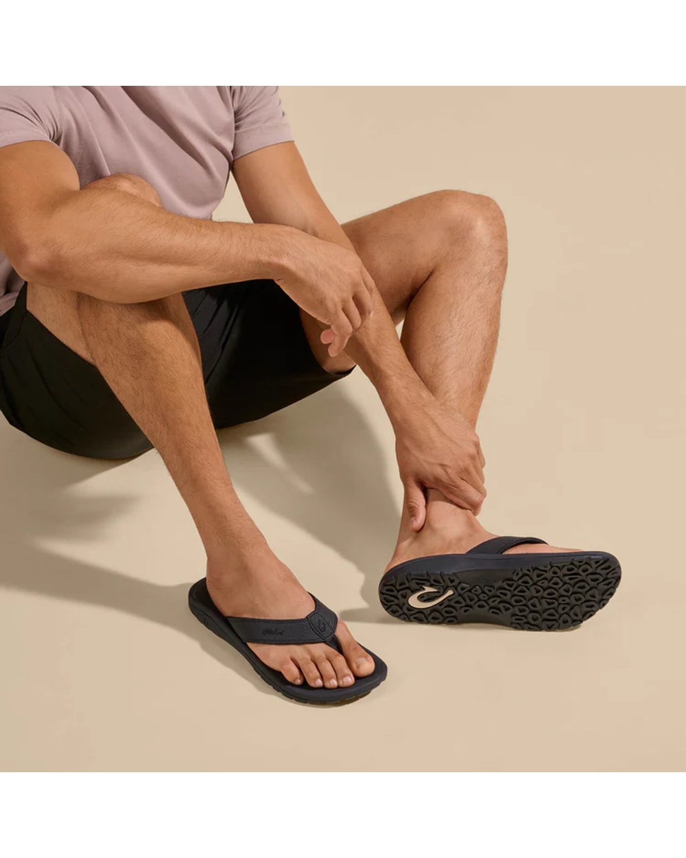 OluKai 'Ohana Men's Beach Sandals
