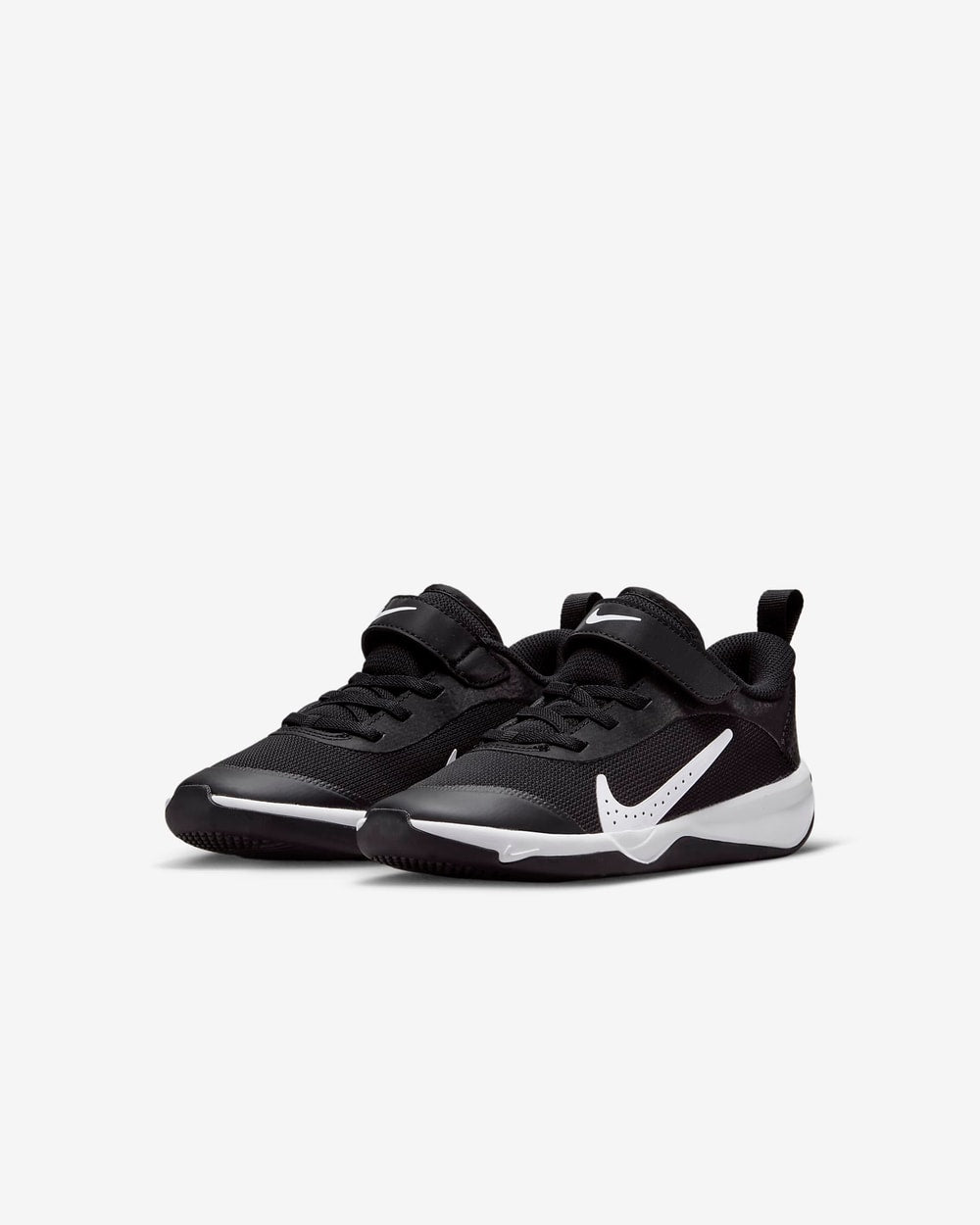 Nike Omni Multi-Court Little Kids' Shoes