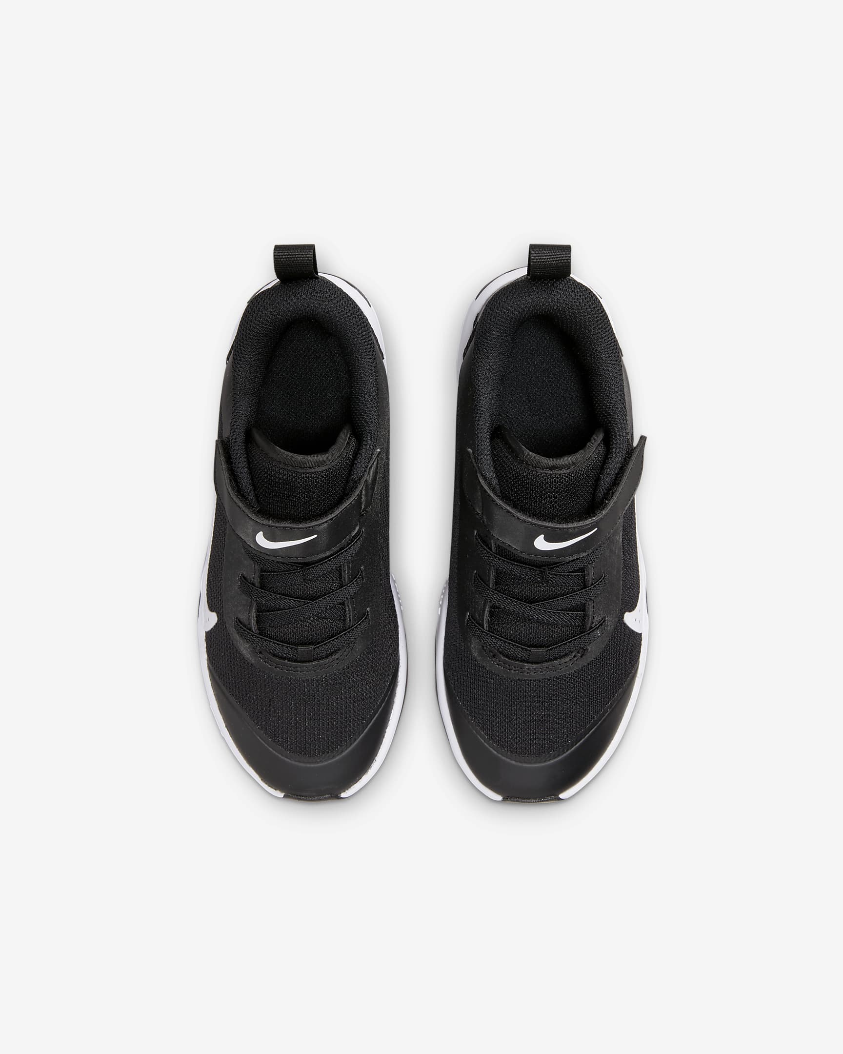 Nike Omni Multi-Court Little Kids' Shoes