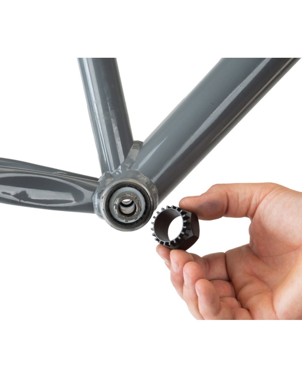 Park Tool BBT-32 Bottom Bracket Tool in use