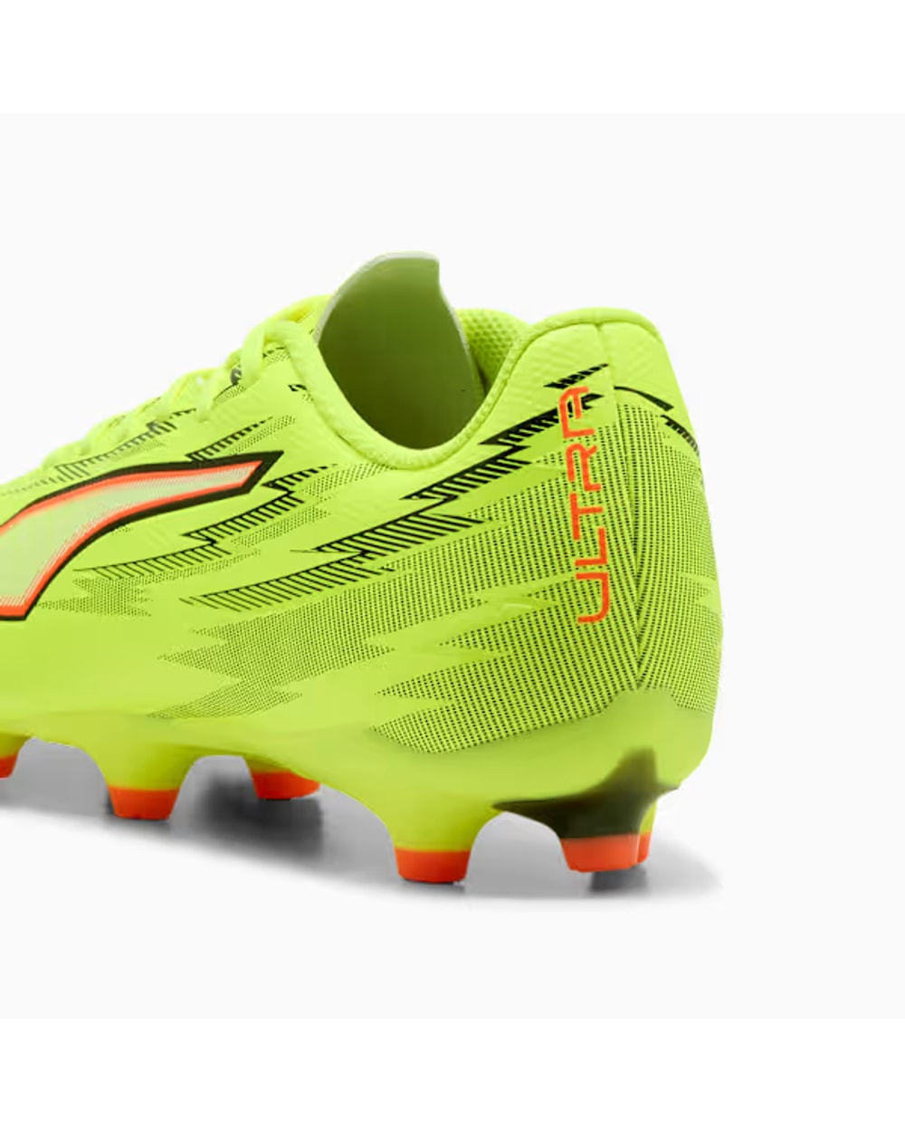 Puma Ultra 6 Play FG/AG Women's Soccer Cleats