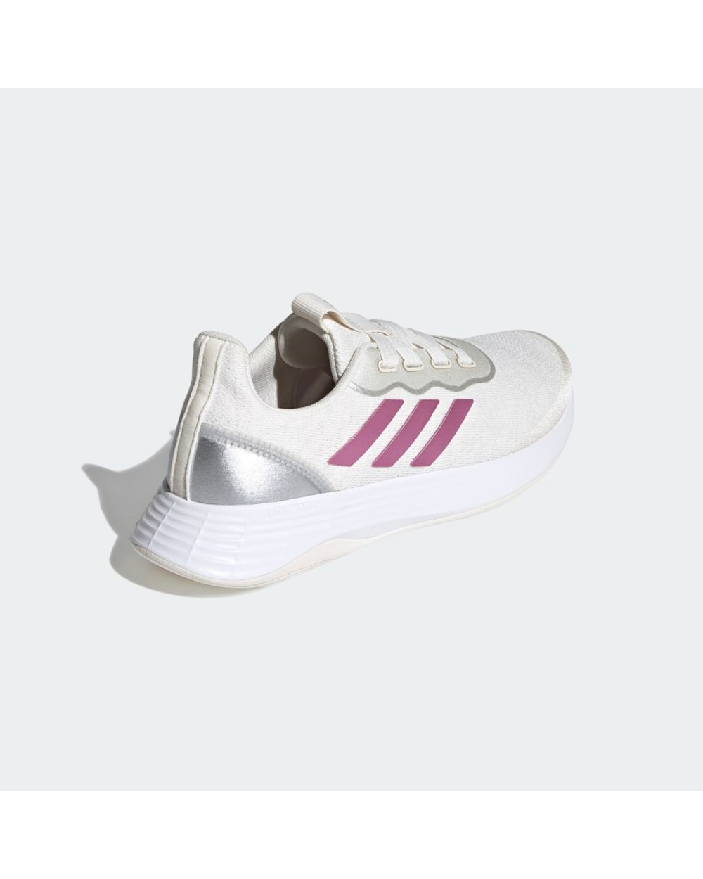 QT RACER SPORT SHOES