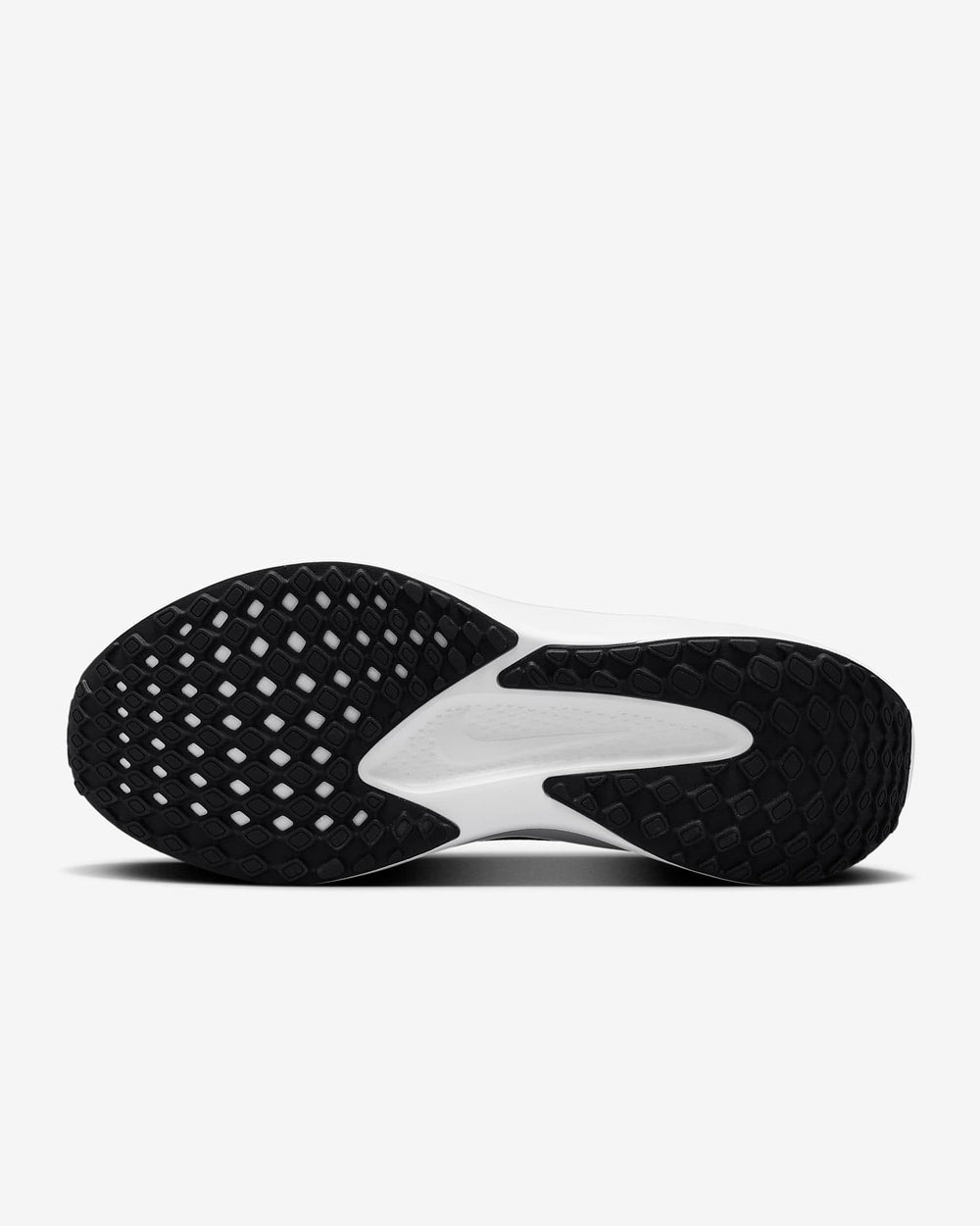 Nike Men's Quest 6 Road Running Shoes