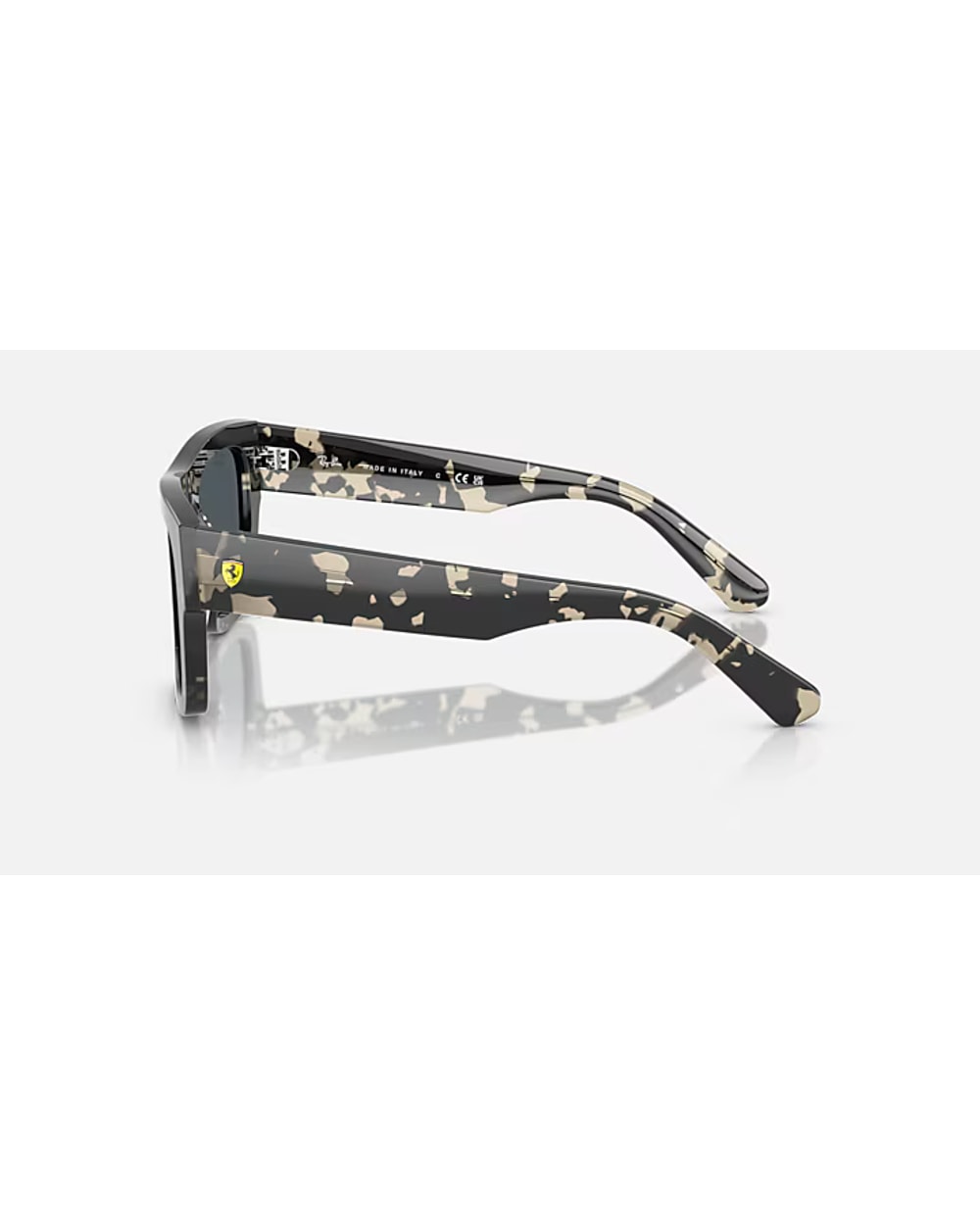 Ray-Ban RB2217M Scuderia Ferrari Collection