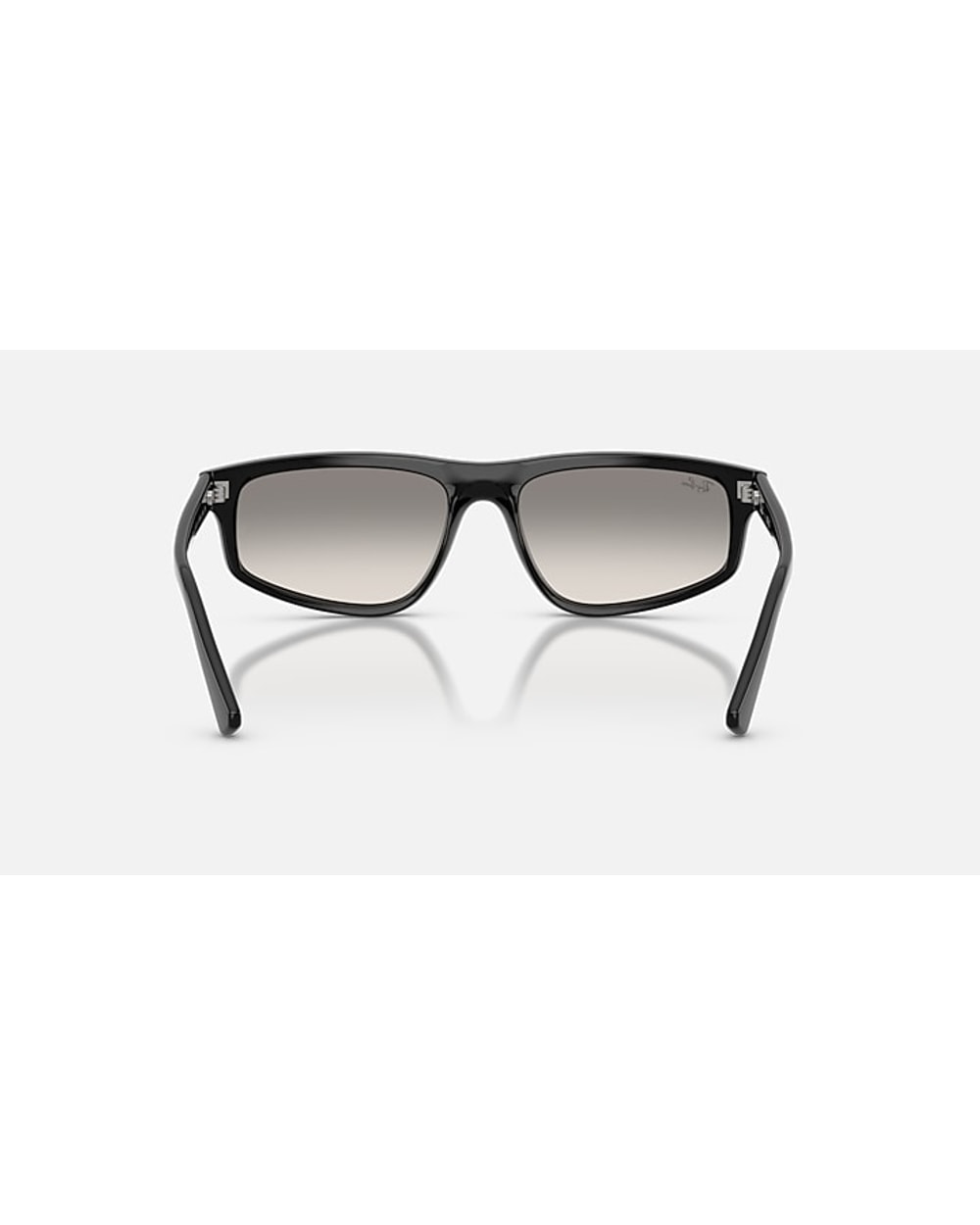 Ray-Ban RB2225