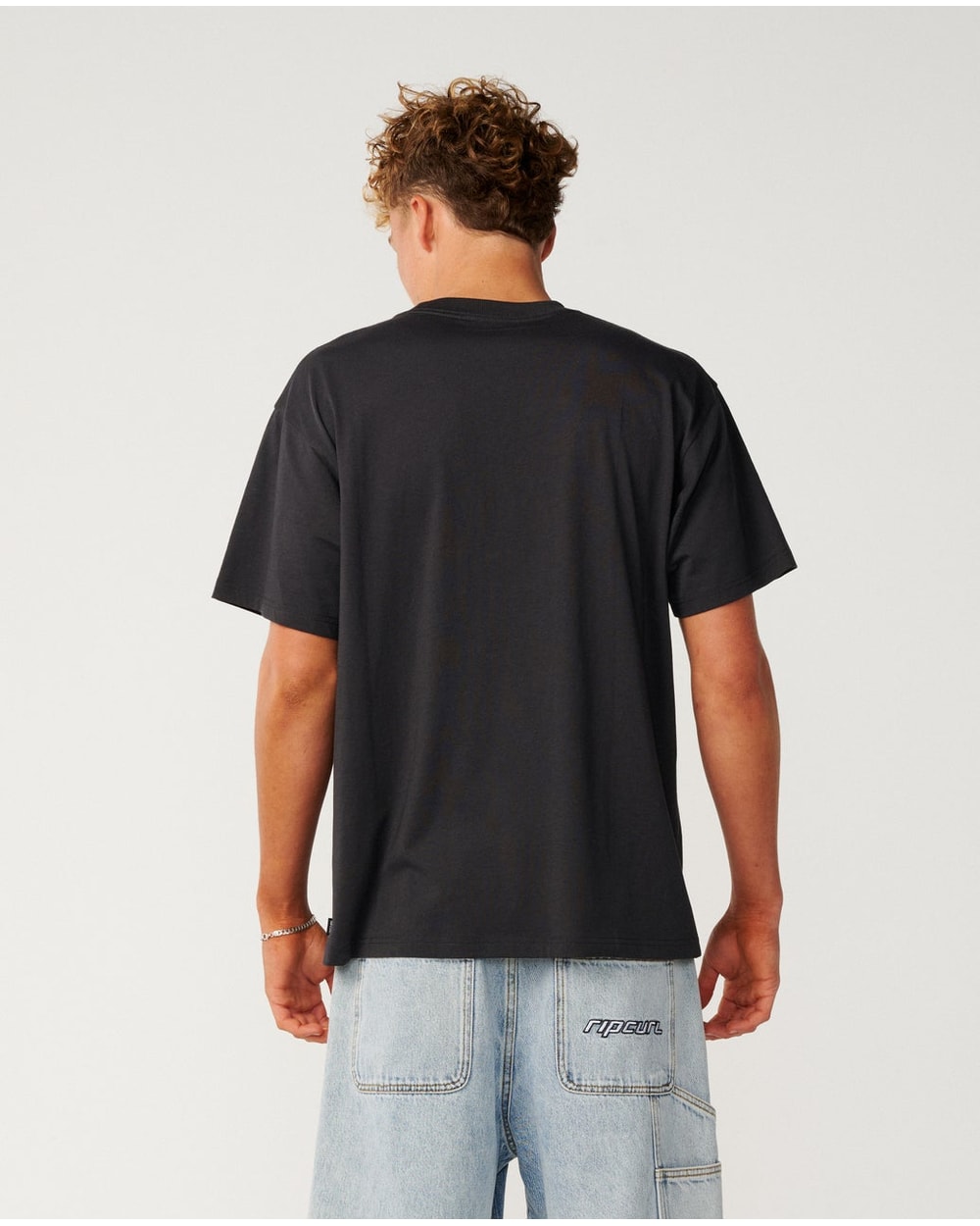 Rip Curl Men's Rip Script Icon Loose Tee - WASHED BLACK