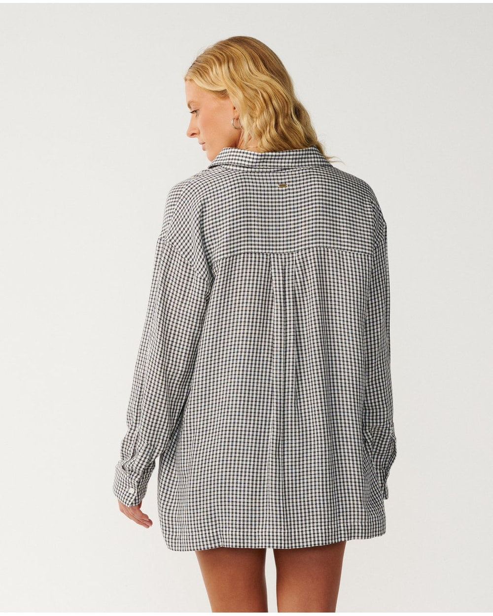 Rip Curl Women's Vibe Surf Long Sleeve Shirt - BLACK/OFF WHITE