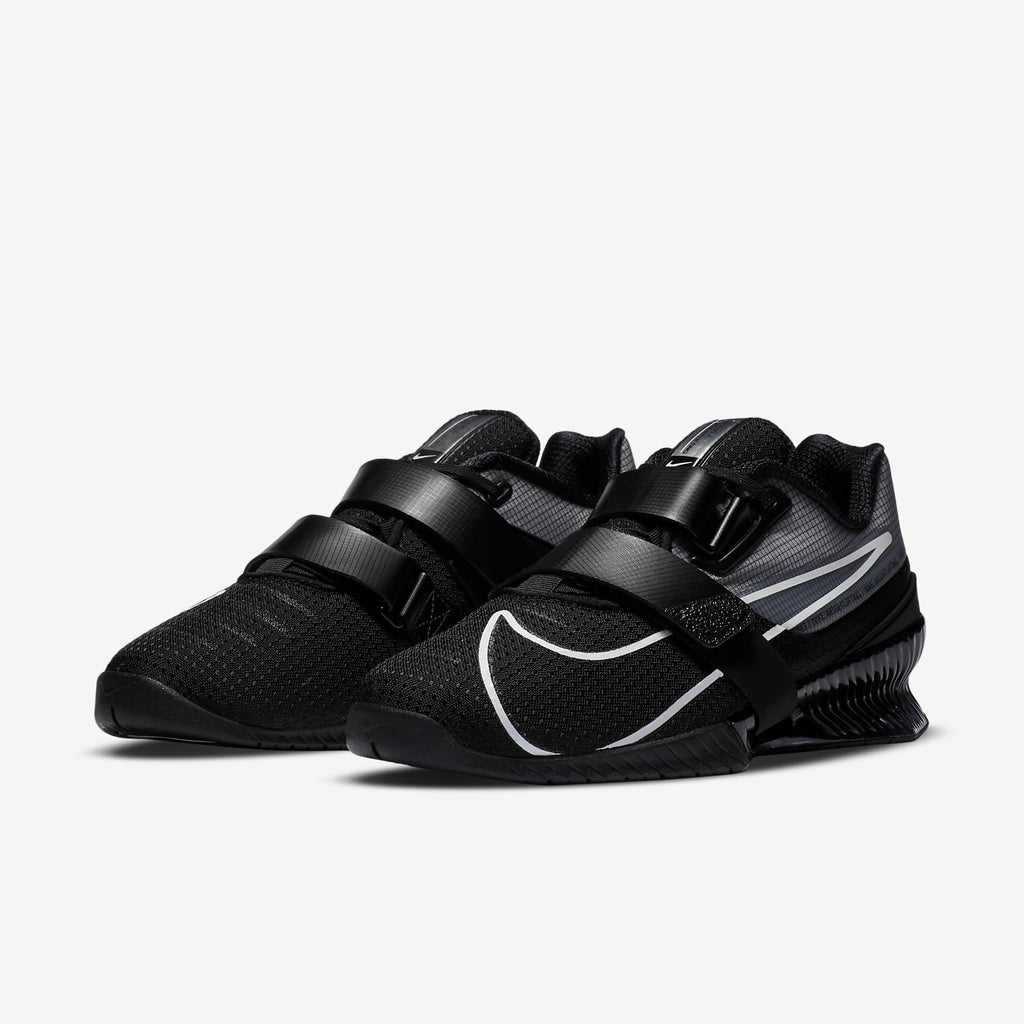 Nike Romaleos 4 Weightlifting Shoes - Black/Black/White - view 5