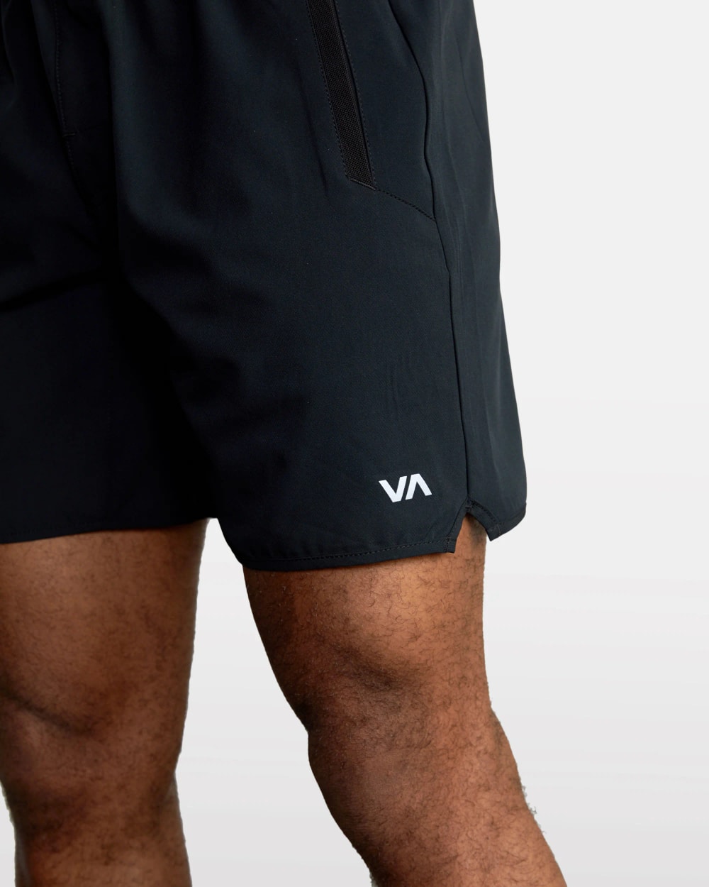 RVCA Men's Yogger Stretch 17" Shorts