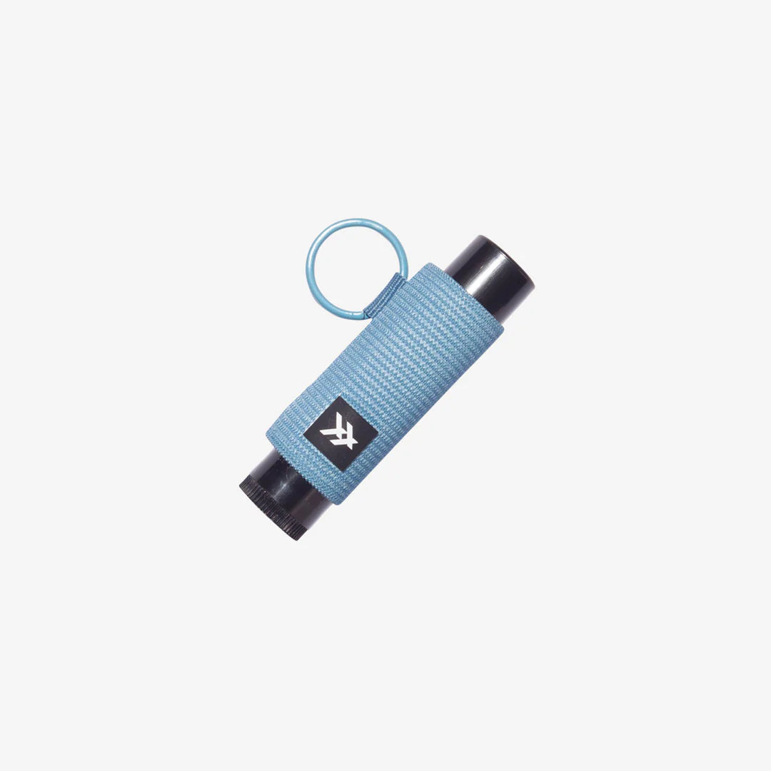 Threads Lip Balm Holder Surf Blue