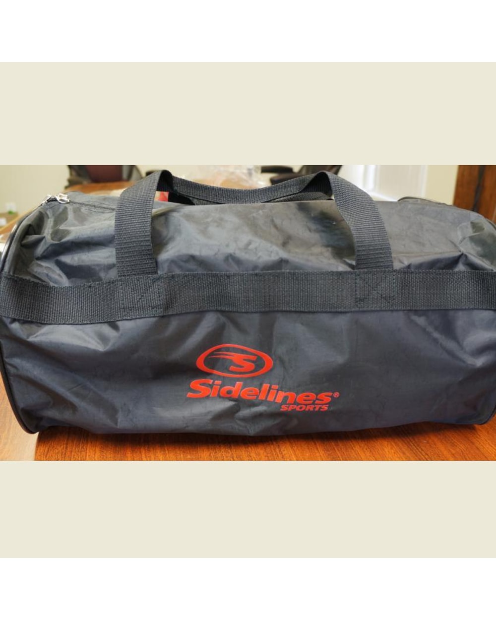 Sidelines Sports warm-up kit carry bag