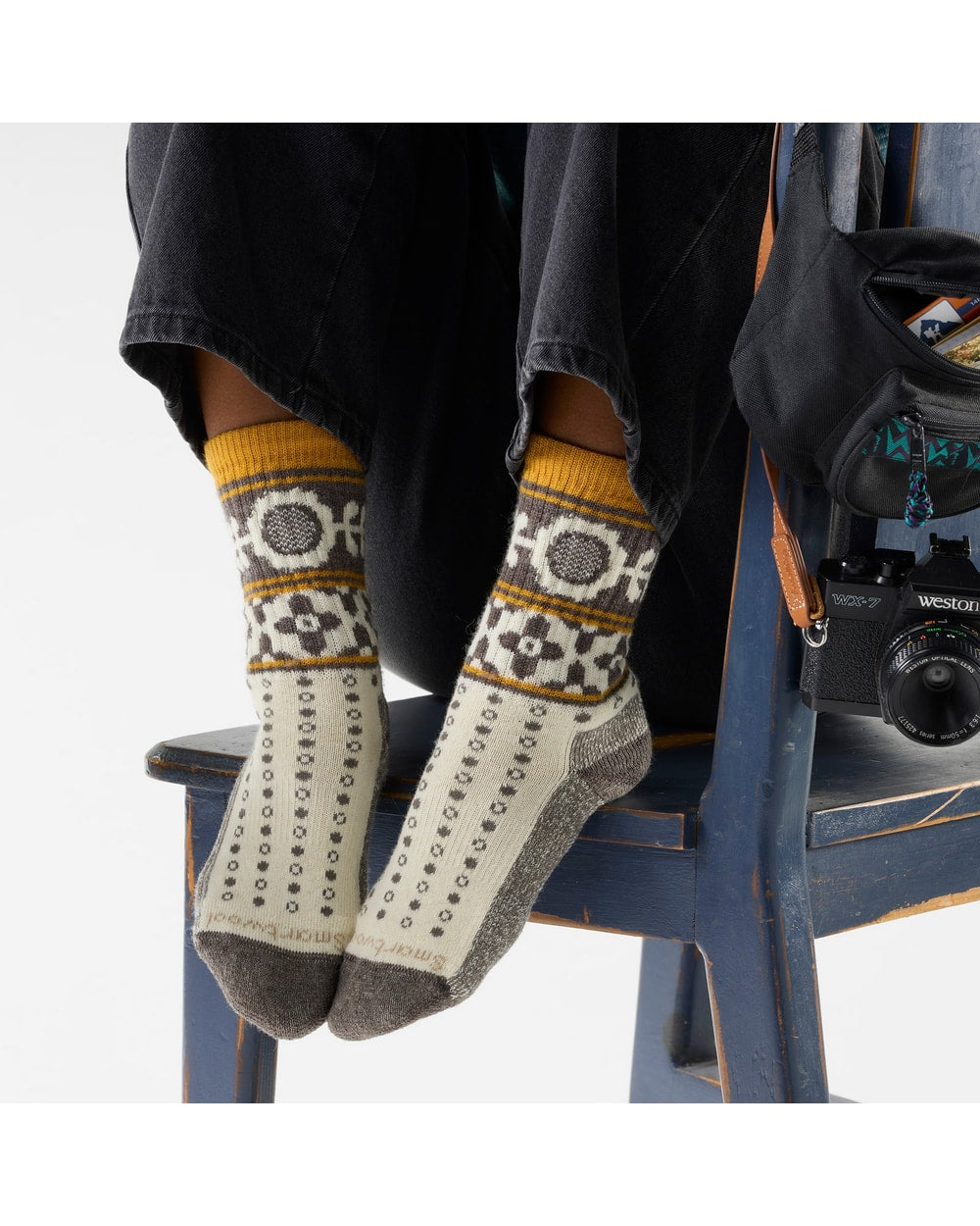 Smartwool Women's Everyday Cozy Retro Sunflower Crew Socks - Natural
